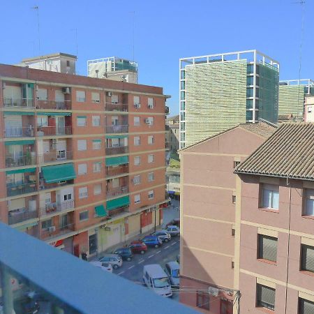 Acogedor Apartamento Valencia Luaran gambar