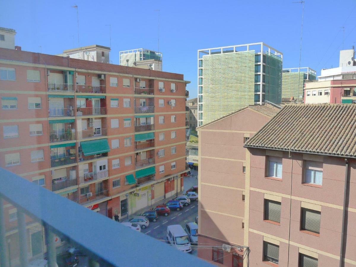 Acogedor Apartamento Valencia Luaran gambar